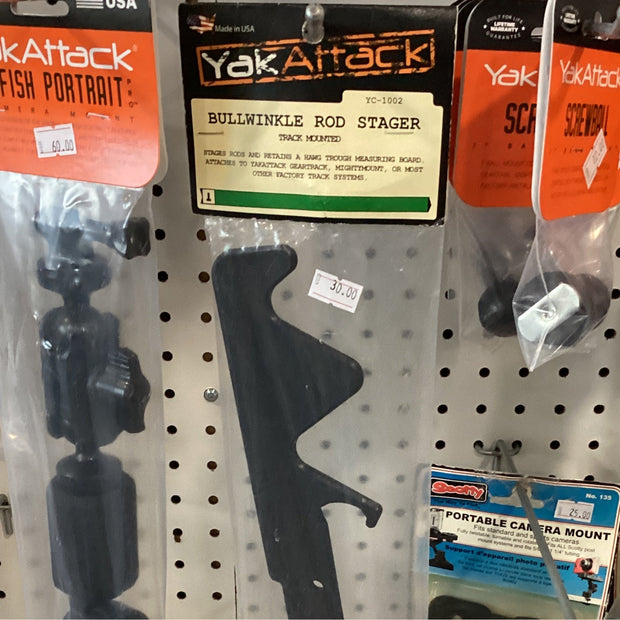 CP Yakattack Track Mounted Bullwinkle Rod Stager