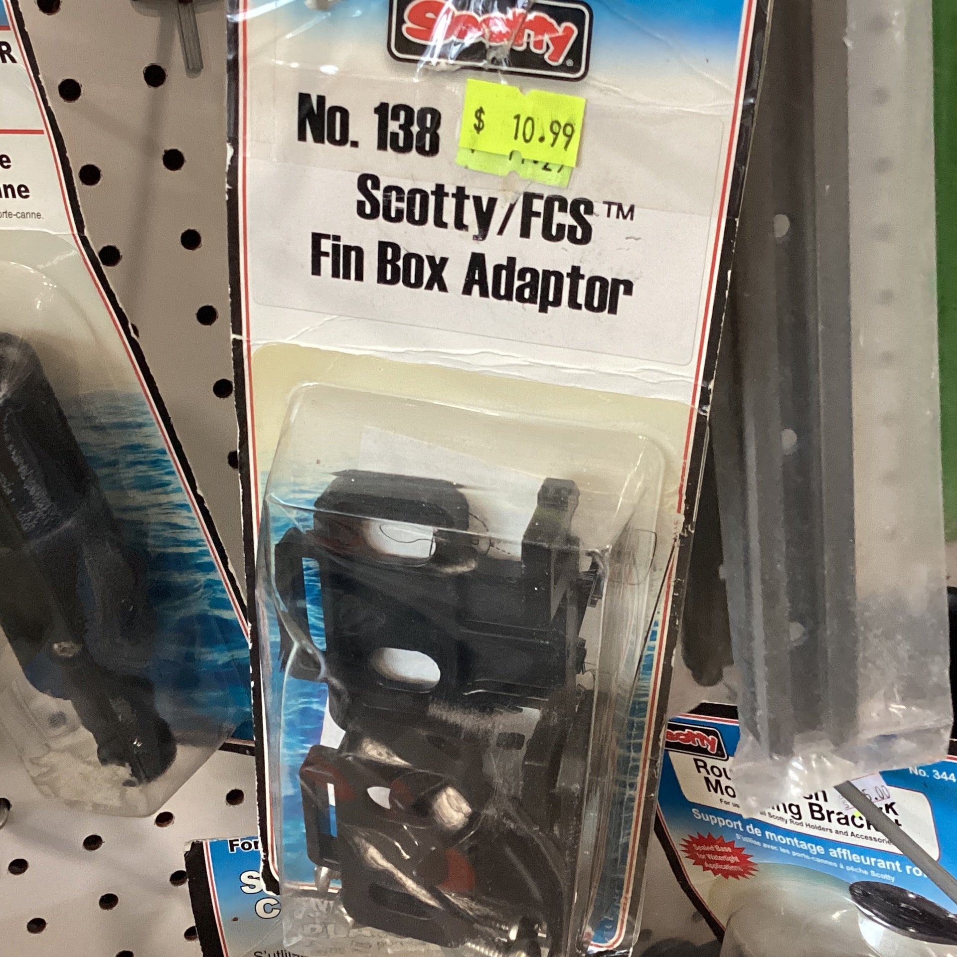 CP Scotty FCS Finbox Mount